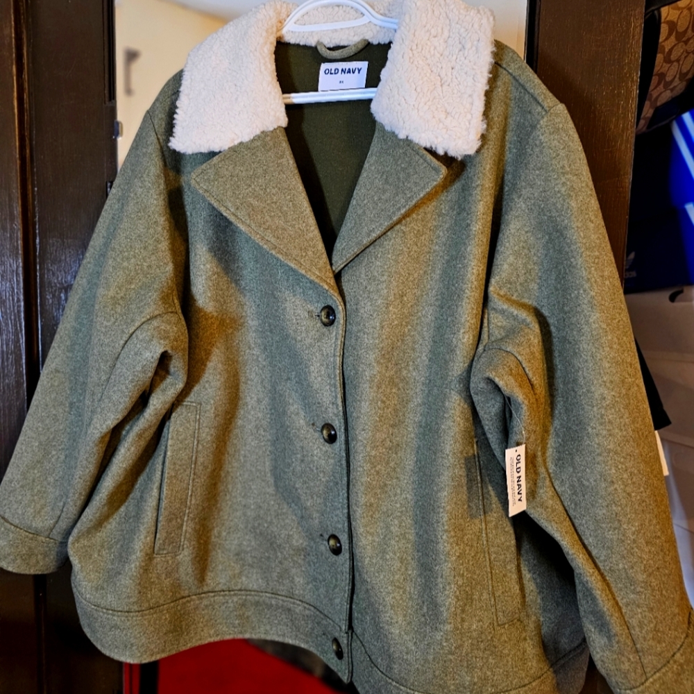 Old Navy Soft Brushed Sherpa Trim Jacket for women - satin moss/olive size 3x